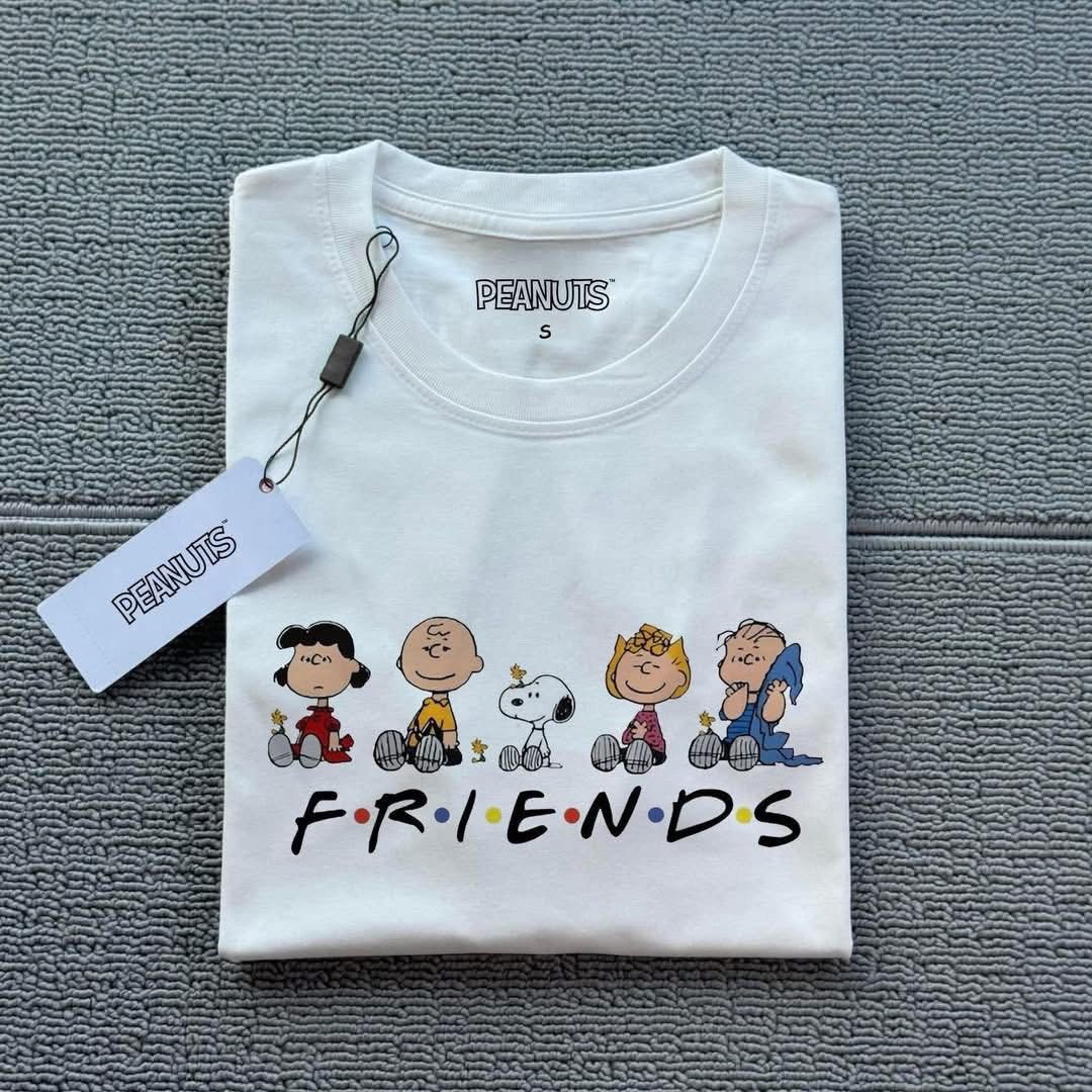 Peanuts FRIENDS shirt (Category: Tshirts & Polo Shirts ) located in San Fernando. Submitted by eisheencha69821 (Listing ID 1466307699, Image 2). Description: Brand new Peanuts x Friends Shirt .