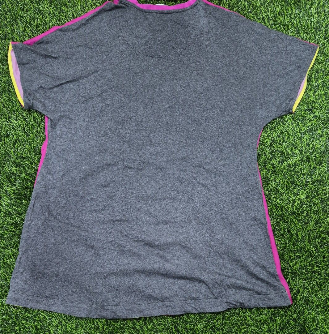 Peter Alexander Transformers G1 Bumblebee Oversized Sleep Tee (Category: Undergarments & Loungewear) located in Antipolo. Submitted by saribymonica (Listing ID 1466307840, Image 3). Description: Peter Alexander Transformers G1 Bumblebee Oversized Sleep Tee Condition: Like New / Used Once Description: Selling a hard-to-find Peter Alexander x Transformers collaboration sleep tee featuring a large classic G1 Bumblebee graphic. Worn only once as a qu