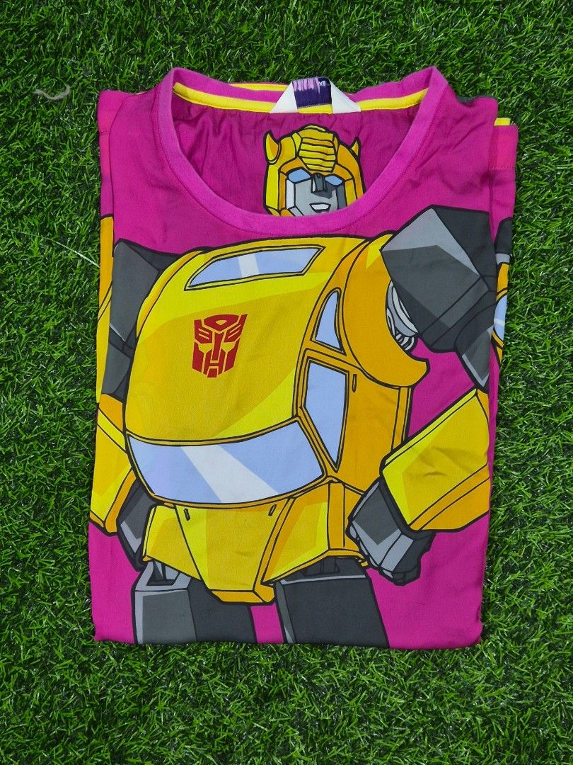 Peter Alexander Transformers G1 Bumblebee Oversized Sleep Tee (Category: Undergarments & Loungewear) located in Antipolo. Submitted by saribymonica (Listing ID 1466307840, Image 1). Description: Peter Alexander Transformers G1 Bumblebee Oversized Sleep Tee Condition: Like New / Used Once Description: Selling a hard-to-find Peter Alexander x Transformers collaboration sleep tee featuring a large classic G1 Bumblebee graphic. Worn only once as a qu