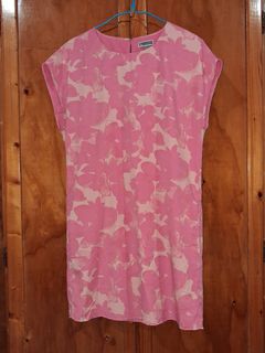 (Category: ) located in . Submitted by tavias.shop (Listing ID 1466280105, Image 1). Description: .