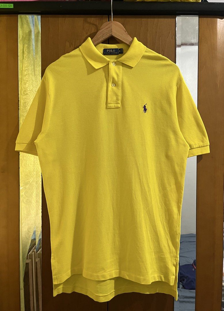 Polo Ralph Lauren (Category: Activewear) located in Manila. Submitted by syno0 (Listing ID 1466221219, Image 1). Description: Dimes 21x29 Colorate 9.5/10 Issue need wash only.