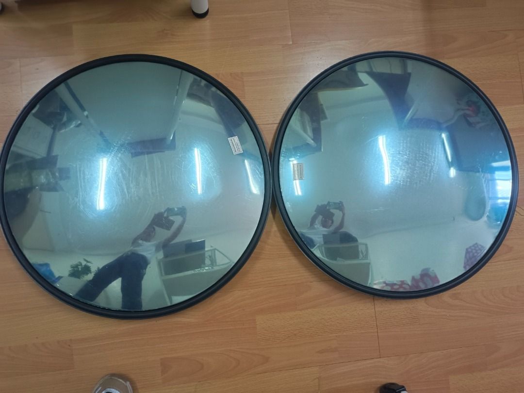 Polycarbonate Convex Mirror with Protective Film (Category: Mirrors) located in Manila. Submitted by cyrenejoye (Listing ID 1466158081, Image 3). Description: - Polycarbonate convex mirror for wide-angle safety viewing - Clear reflection once the protective film is peeled off - High-visibility red frame border around the edge - Ideal for driveways, parking lots, and blind spots - Call 0916-262-3004 for inquiries.