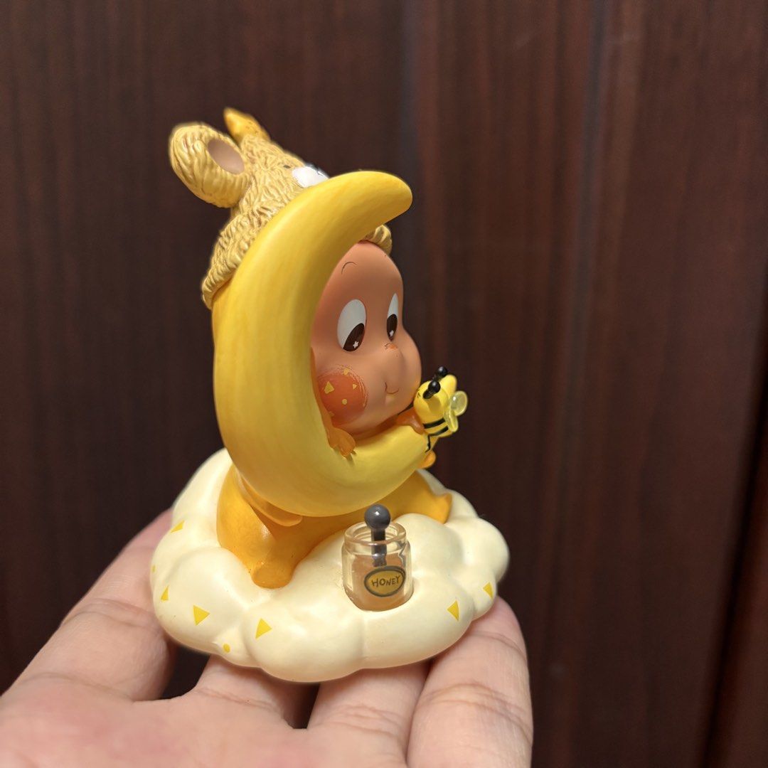 Pop Mart Twinkle Twinkle Honey Moon Figurine (Category: Designer & Blind Box Toys) located in Manila. Submitted by nero.ph (Listing ID 1466244296, Image 2). Description: -As is -No BNF and no card MOP: GCASH/ Maribank MOD: JNT/ LBC.