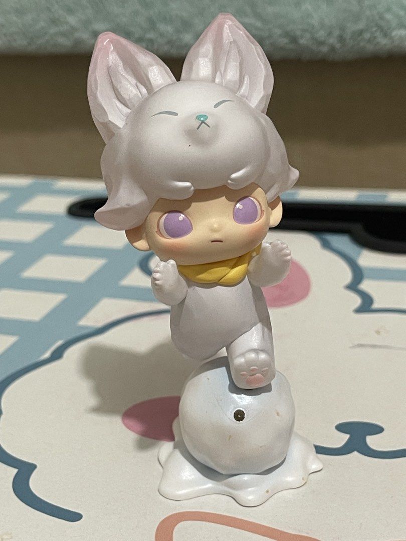 Popmart Dimoo figure (Category: Kids Toys) located in Cabiao. Submitted by imeon13 (Listing ID 1466280896, Image 1). Description: .
