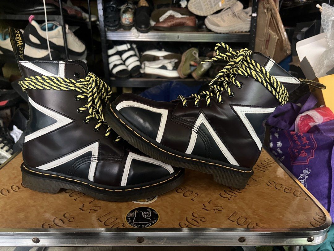 Porseyl Only D Em’s PASCAL BRIT UK6 (Category: Boots) located in Manila. Submitted by babesdohaylo (Listing ID 1466225101, Image 3). Description: Porseyl Only D Em’s PASCAL BRIT Available For Layaway Made in THAILAND UK6 US M7 EU39 P 6,999 In Good Condition Location: Bambang Market Tondo Manila stall # 7 & 8 message po muna bago pumunta For more items visit the following FB Page: The Boot Shop Ph Dr. Martens Ph Sell/Swap Carousel App edsantos27 /