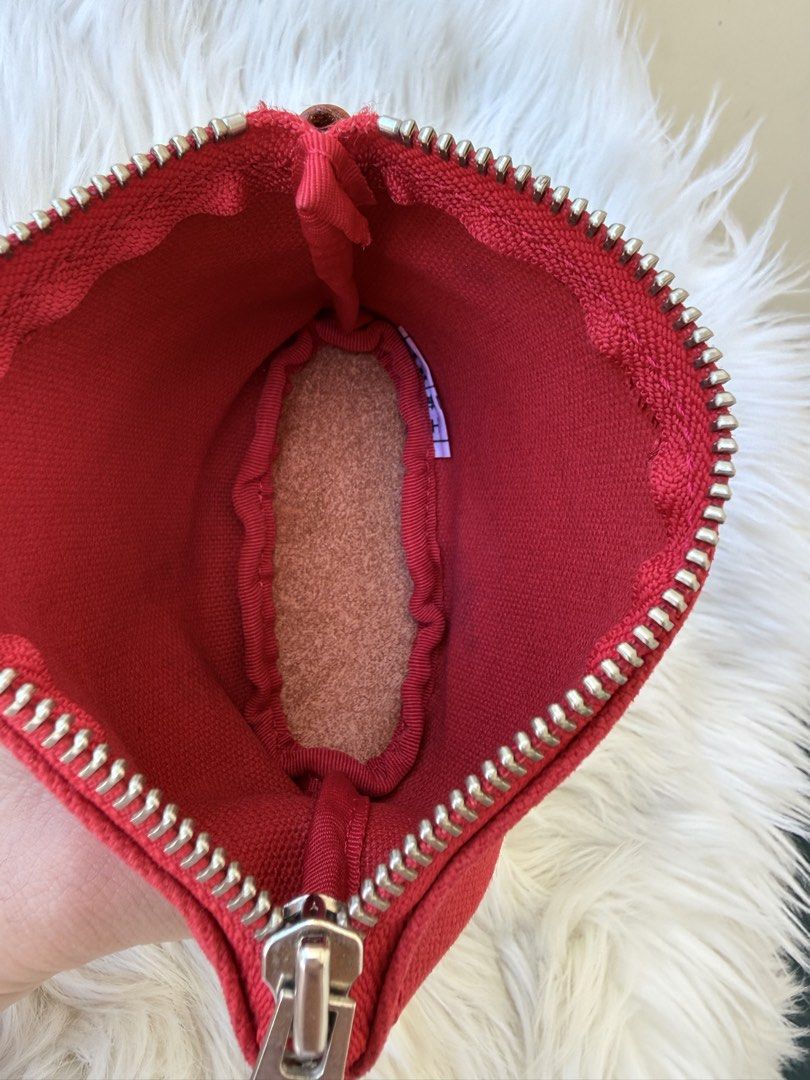 Porter Yoshida Japan Red Canvas Pouch (Category: Purses & Pouches) located in Solano. Submitted by hayami. (Listing ID 1466169278, Image 2). Description: 𝐏𝐎𝐑𝐓𝐄𝐑 Canvas Red.