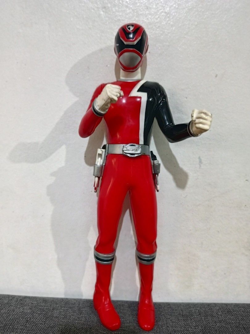 Power Rangers SPD Red Ranger (Category: Action & Battle Toys) located in Cavite. Submitted by bodega_ni_kiks11 (Listing ID 1466241102, Image 1). Description: 12".