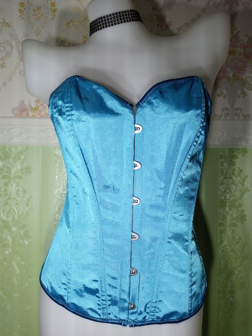 Preloved Blue green Magnetic Corset Top (Category: Others Tops) located in Dasmarinas. Submitted by ms.happycorsets (Listing ID 1466292931, Image 1). Description: Preloved Magnetic Corset Blue green Color Can Fit to Small size to medium size Starting waistline 27-30 inches length 16 inches Not Stretchable Fabric Has Lace tie adjustable at the back Has 14 Soft bones with Slight flaws Actual Photo Color may Change due to Camera Flash 💕 Disregard t