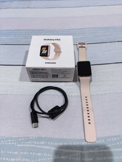 (Kategori: ) berada di . Dikirim oleh preloved.louis (ID iklan 1466292731, Gambar 1). Deskripsi: .