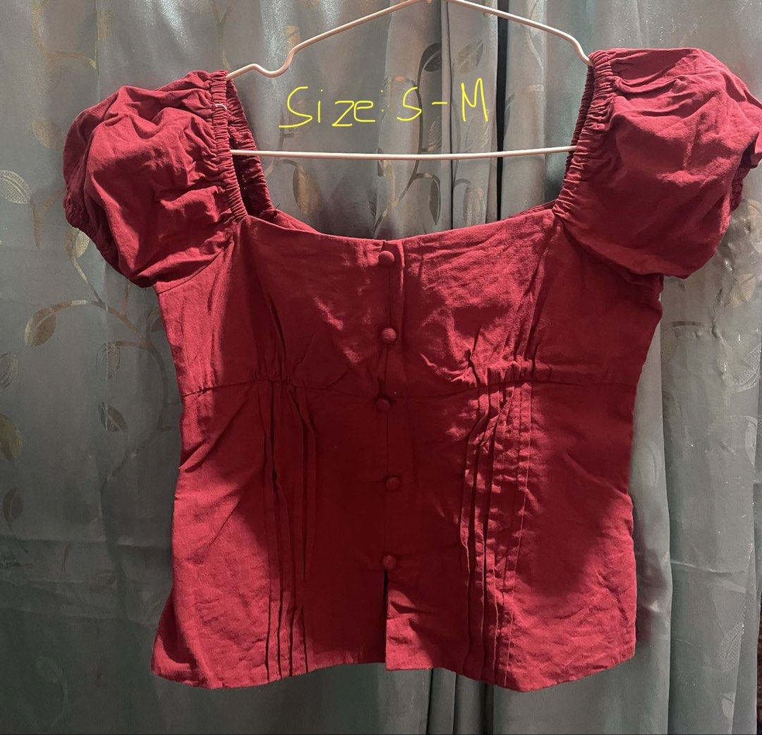 PRELOVED Square Neck Puff Sleeve Button Down Blouse Maroon Red S-M (Category: Blouses) located in Cabuyao City. Submitted by koholu (Listing ID 1466302239, Image 2). Description: 👗 PRELOVED CLOTHES FOR SALE! 🛍️✨ Decluttering my closet and letting go of some clothes that no longer fit me. Most pieces were only worn once or twiceand are still in great condition! 🤍 📍 Location: Cabuyao, Laguna 💸 MOP: GCash 📦 Shipping: Shipping fee will be shoul