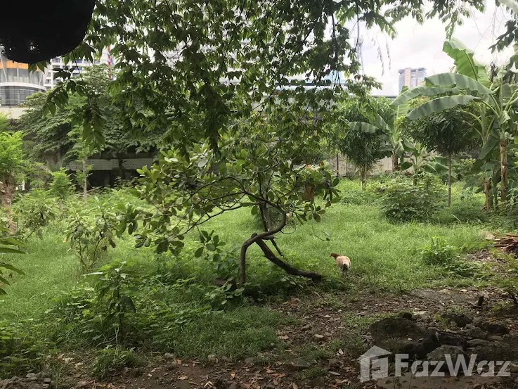 (Category: ) located in . Submitted by propertyproph (Listing ID 1466222727, Image 1). Description: .