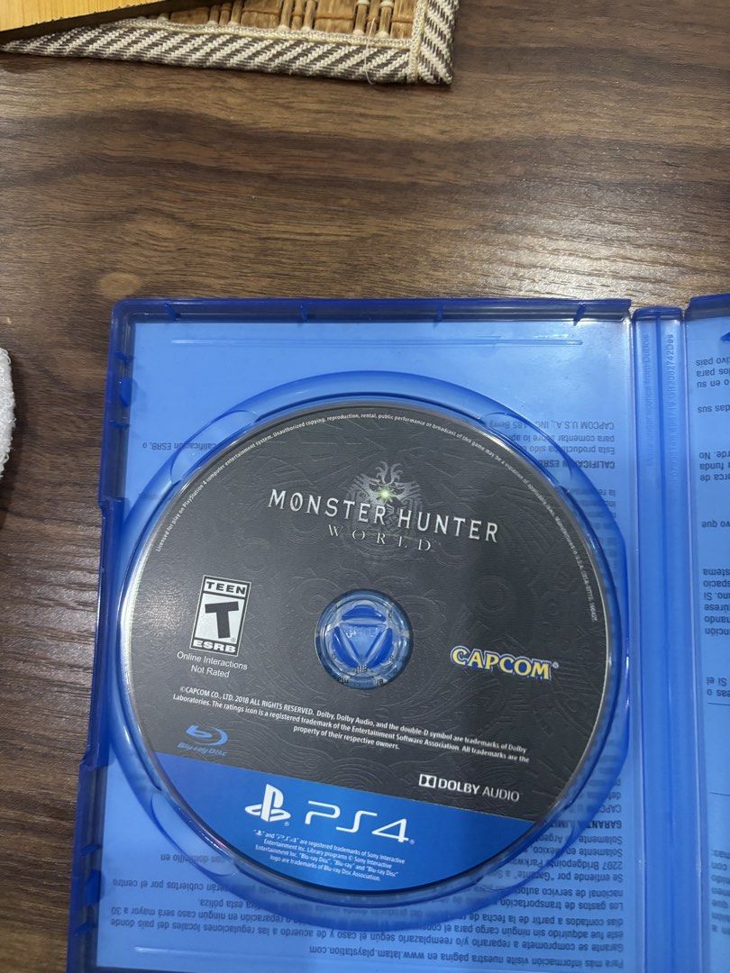 PS4 Monster Hunter World (Category: PlayStation) located in Quezon City. Submitted by jjintalan68155 (Listing ID 1466294710, Image 1). Description: .