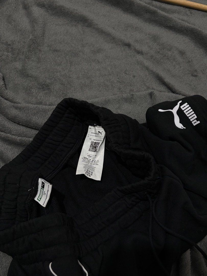 Puma Cotton Short Size 27-30 (Category: Shorts) located in General Trias. Submitted by hiraethcullen (Listing ID 1466329378, Image 3). Description: Waist | 27-30 Length - 10.5 Direct JNT 📍General Trias Cavite.