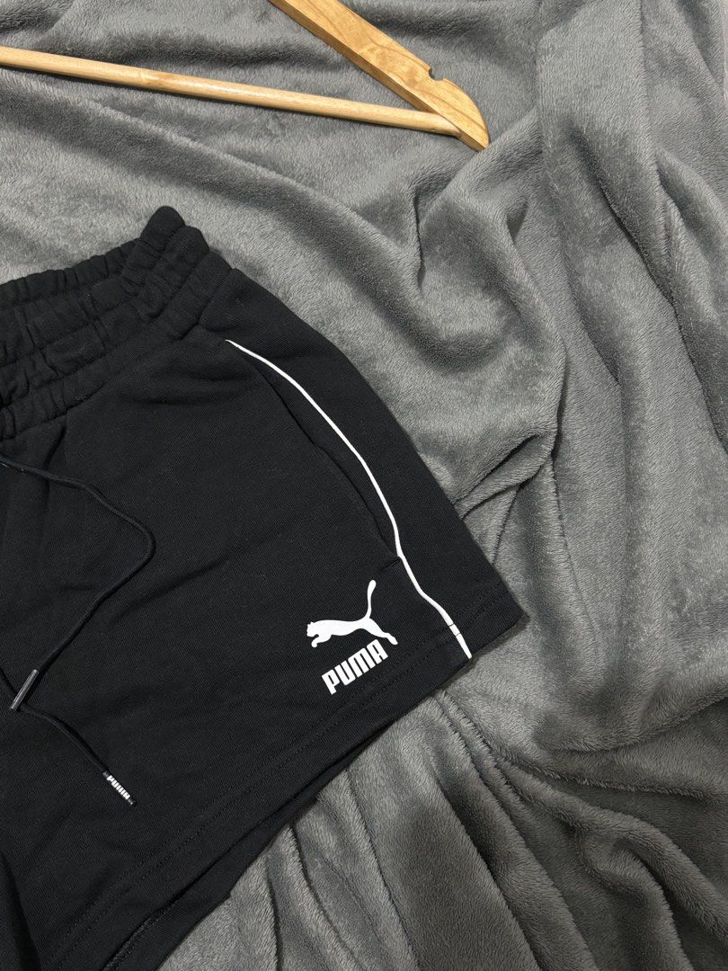 Puma Cotton Short Size 27-30 (Category: Shorts) located in General Trias. Submitted by hiraethcullen (Listing ID 1466329378, Image 2). Description: Waist | 27-30 Length - 10.5 Direct JNT 📍General Trias Cavite.