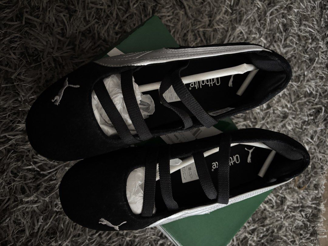 Puma speedcat ballet suede black silver (Category: Flats & Sandals) located in Quezon City. Submitted by swift_kenjie (Listing ID 1466233469, Image 2). Description: Used once.