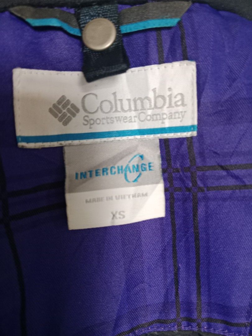 Purple Plaid Jacket (Category: Coats, Jackets and Outerwear) located in Manila. Submitted by mamapards17 (Listing ID 1466242392, Image 2). Description: .