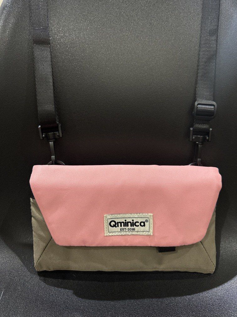 Qminica Sling Multi-compartment bag (USED) (Category: Shoulder Bags) located in Manila. Submitted by krystalchewey_ (Listing ID 1466193503, Image 1). Description: Used Actual Photo Posted 699php Multi-compartment Ultra-light.