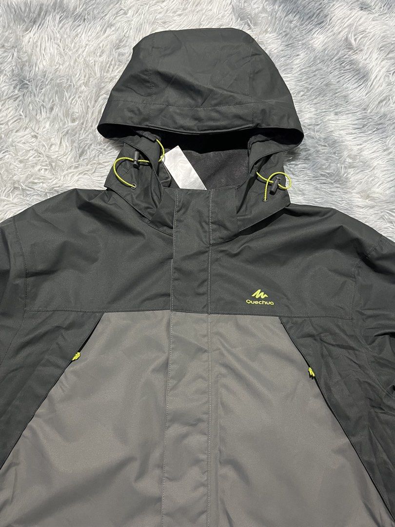Quechua Decathlon MH100 Parka Jacket (Category: Coats, Jackets and Outerwear) located in Sasmuan (Sexmoan). Submitted by winterclothes.ph (Listing ID 1466282938, Image 2). Description: Quechua Decathlon MH100 Parka Jacket US M on tag Width 22 Length 29 Excellent Condition.