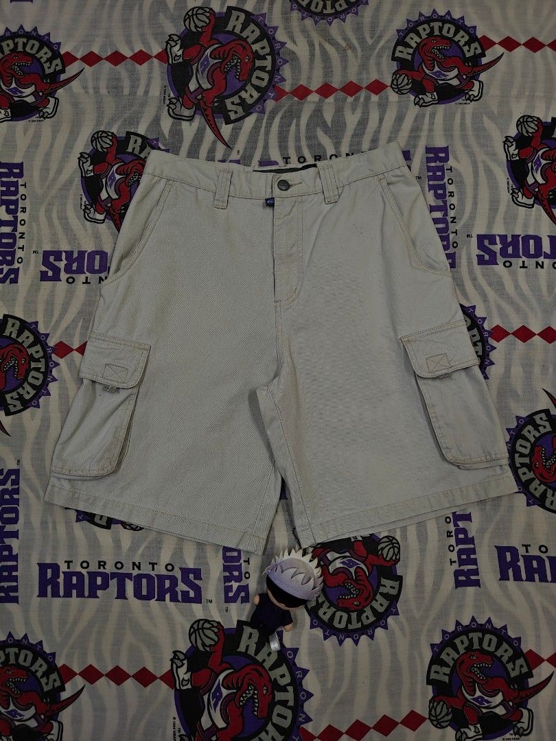 QUICKSILVER CARGO SHORT (Category: Shorts) located in Bacolod City. Submitted by yobibstuffs (Listing ID 1466211748, Image 1). Description: QUICKSILVER CARGO SHORT SIZE: 30 DIMENSIONS WAISTLINE: 30-31 LENGTH: 20'5 LEG OPENING: 12 GOOD CONDITION NEED WASH 🧼🫧 PRICE:899+SF OUTSIDE BACOLOD CITY 🏙️ 🌆 PM ME! 📥📥📥.