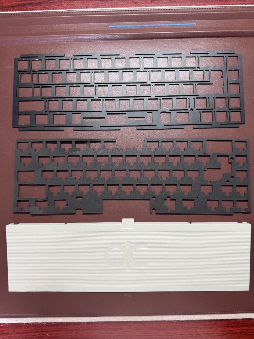 Qwertykeys QK65 Black/Chroma (Category: Computer Keyboard) located in Caloocan City. Submitted by vincebelen85507 (Listing ID 1466296250, Image 3). Description: Keyboard: Qwertykeys QK65 Black/Chroma (with plastic protection film installed) Keycaps: Modern Dolch Clones (PBT) Switches: HMX Canglan V3 Plates: Stock Aluminum plate, Hobquad FR4 plate (installed) Stabilizers: TX stabs Inclusions: Coiled cable, extra feet, extra gasket, case, spare par