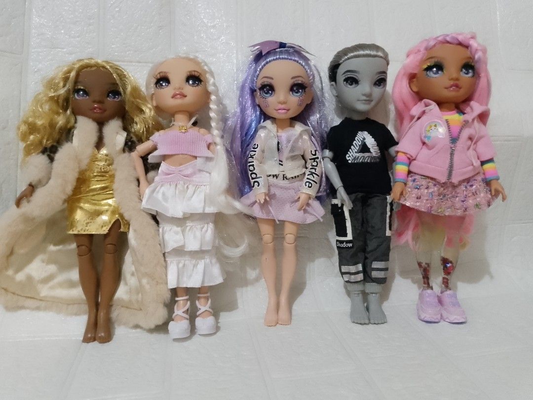 Rainbow high fashion Dolls (Category: Kids Toys) located in Pulilan. Submitted by ginacunanan (Listing ID 1466291635, Image 1). Description: rainbow high fashion Dolls we sell bundle or seperate.