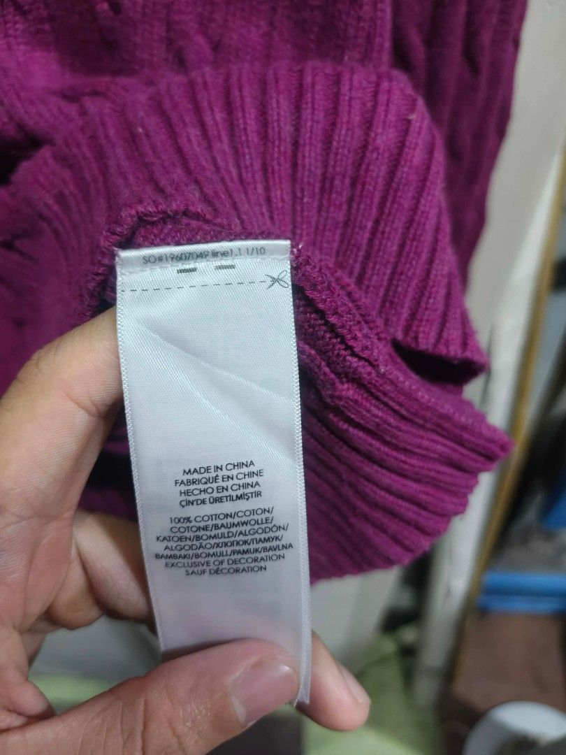 Ralph Lauren Cable Knitted (Category: Longsleeves) located in Bacolod City. Submitted by i.thrifting (Listing ID 1466281971, Image 3). Description: Ralph lauren cable knitt 18x24 As new condition complete tags no issue color rate 9.9/10.