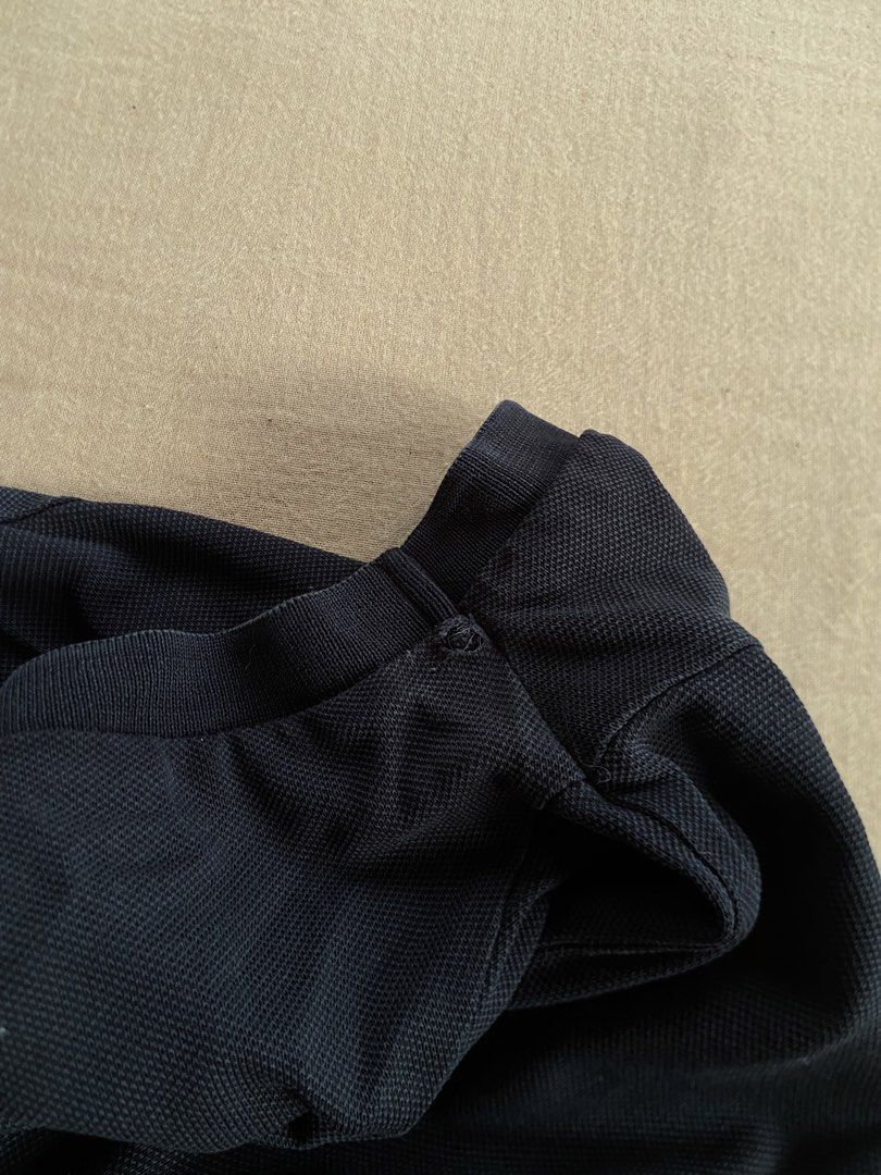 Ralph lauren Small pony (Category: Tshirts & Polo Shirts ) located in Cotabato. Submitted by chaowie (Listing ID 1466212339, Image 2). Description: May pinhole sa under arms pero not visible pag suotin.. 10/10 color rate.