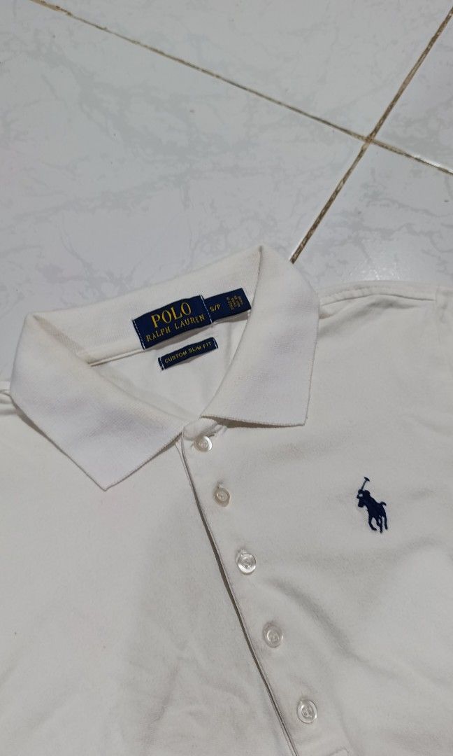 RALPH LAUREN WOMENS,SIZE S (Category: Luxury Apparel) located in Tumauini. Submitted by patricktag49926 (Listing ID 1466156977, Image 2). Description: .