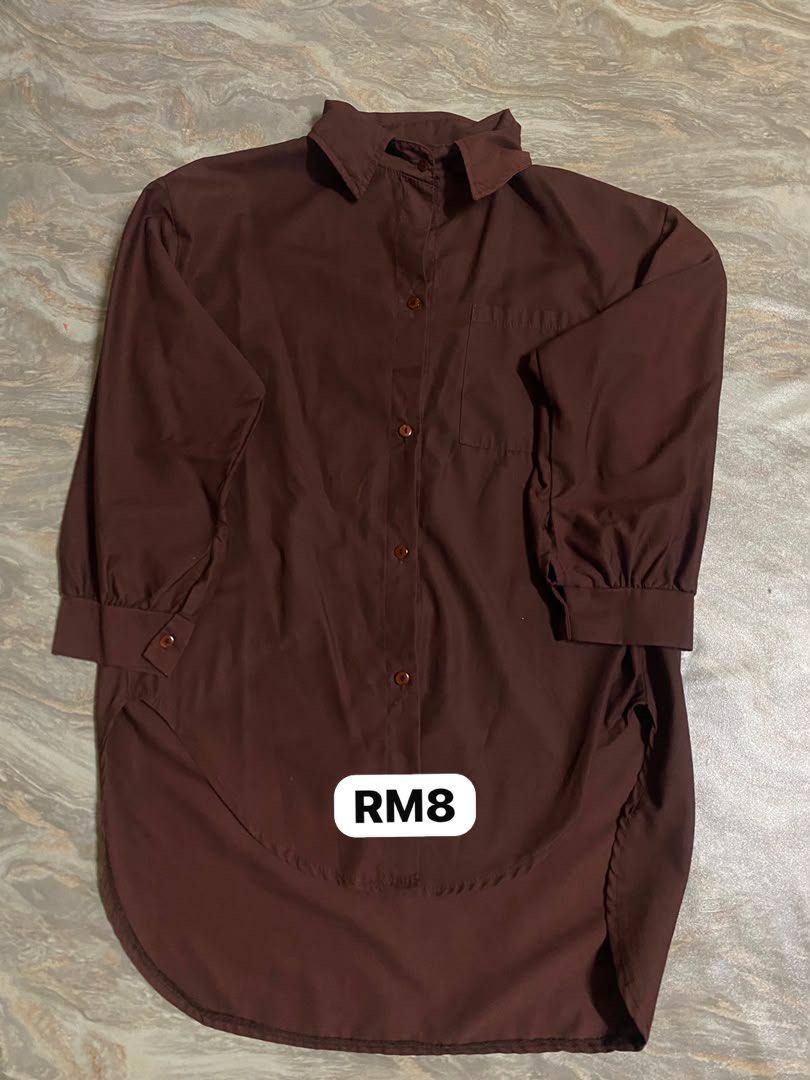 Random (Category: Longsleeves) located in Kuala Terengganu. Submitted by syanatasya (Listing ID 1466224280, Image 3). Description: Harga ada di gambar . Bawah RM20 .