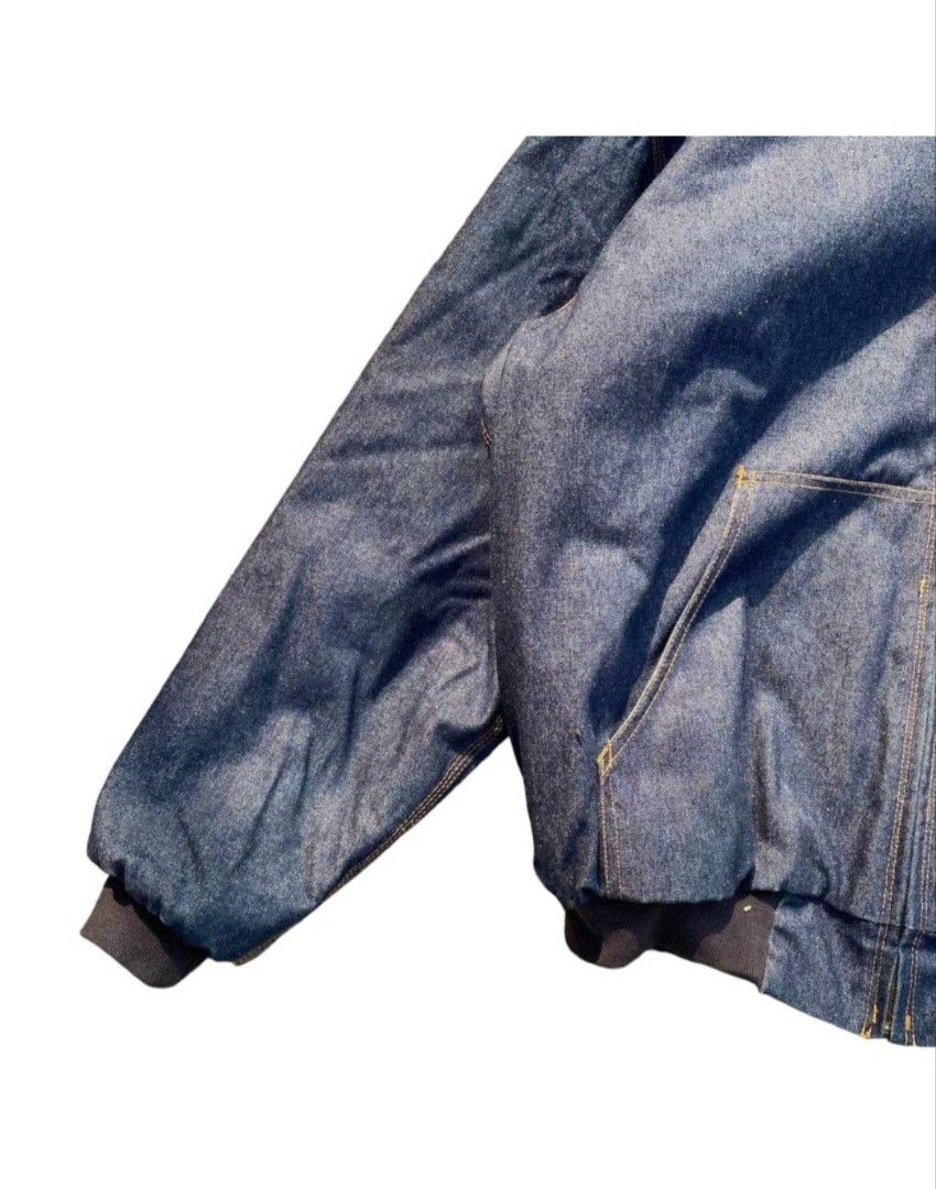 Rasco Fr denim active jacket (Category: Coats, Jackets and Outerwear) located in Balayan. Submitted by miggs005 (Listing ID 1466181417, Image 2). Description: dimes: 29x28 excellent condition heavy asf dm for more details.