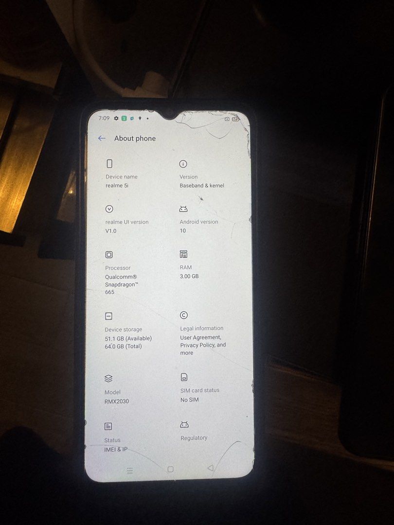 Real me 5i for sale (Category: Android Others) located in Cavite. Submitted by amaxxingfinds (Listing ID 1466259035, Image 2). Description: Real me 5i loc bacoor 65gb for pick up rfs dina ginagamit.