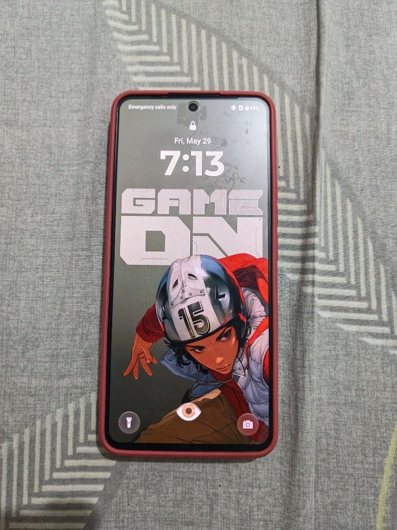 Realme GT5 w/freebies (Category: Realme) located in Manila. Submitted by rafaellyns62118 (Listing ID 1466267730, Image 2). Description: For sale Realme GT5 -12gb ram / 256gb rom -Screen: 6.74" AMOLED - 1240 x 2772 -Qualcomm Snapdragon 8 Gen 2 -Camera: 3 (50 MP + 8 MP + 2 MP) -Battery: 5240 mAh -Refresh rate 144hz inclusion: -Complete : manuals, charger, box etc. -naka tempered glass na backcam and front screen - 5 cases color violet yung isa wala