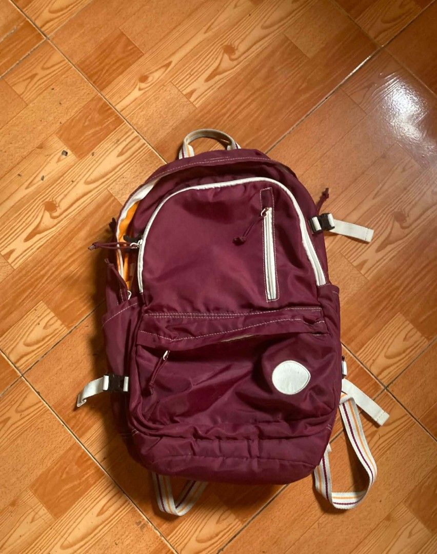 Red Converse Straight Edge Backpack (Category: Backpacks) located in Agdangan. Submitted by mikkopaloyo3 (Listing ID 1466250739, Image 1). Description: No hidden issues sold as is, slightly nego 1k+sf via jnt or lalamove.