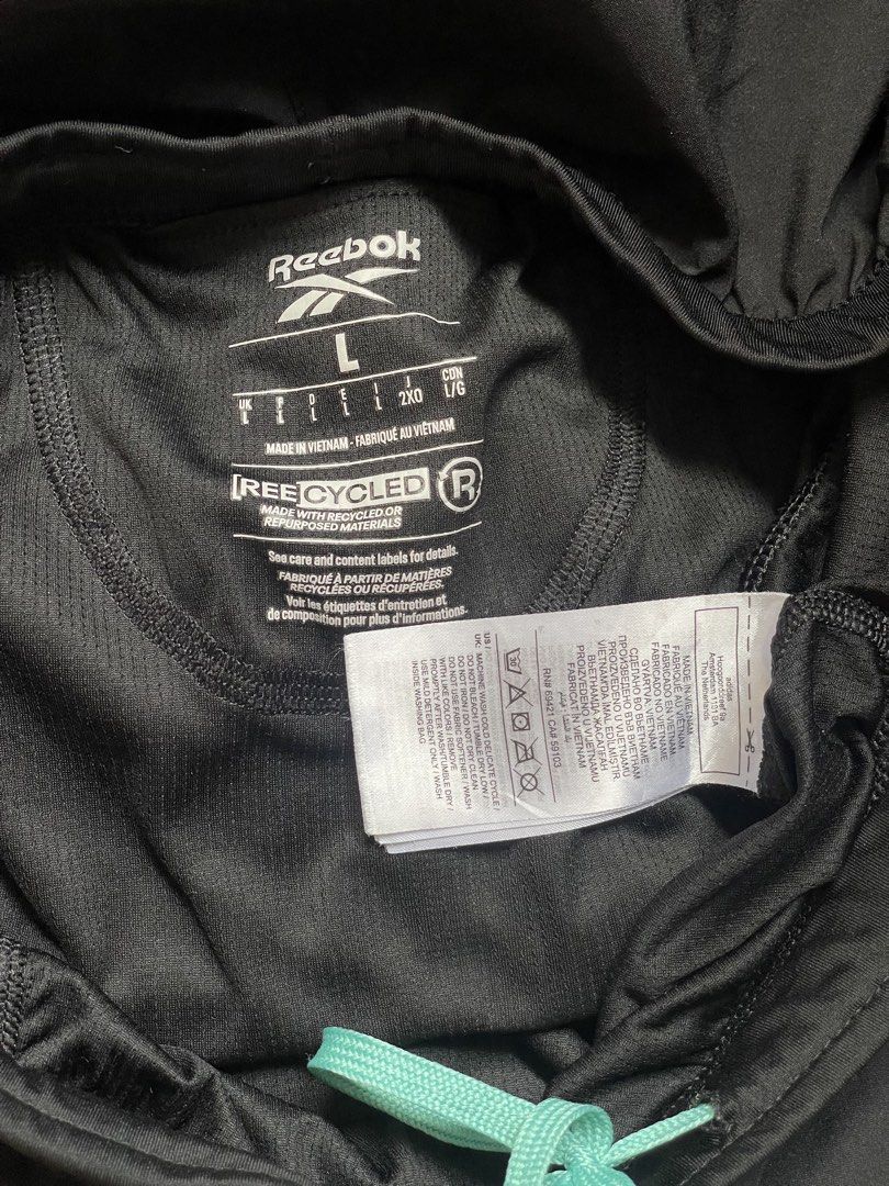 REEBOK Running Shorts B (Category: Shorts) located in Cabanatuan. Submitted by iselect_finds (Listing ID 1466205652, Image 3). Description: Reebok Running Shorts No issue Size L on tag Tape measure 32-36 (stretchy) Length 17 ₱380 plus shipping fee.