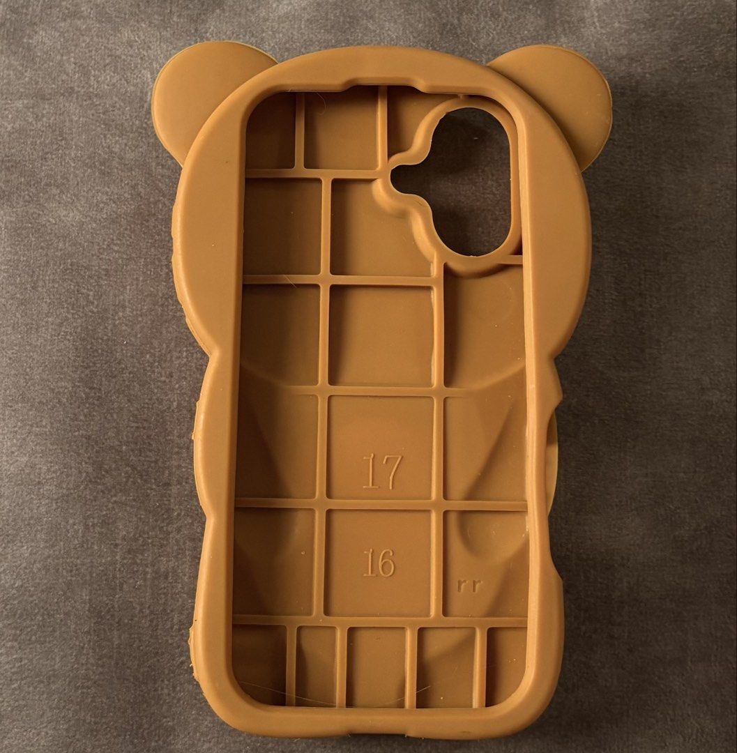 Rilakkuma IPhone 16 Phone Case (Category: Cases & Sleeves) located in Cebu City. Submitted by whiterabbitmint (Listing ID 1466181030, Image 3). Description: .