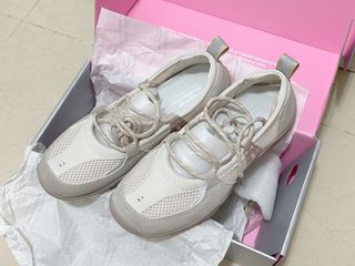 （分類：）位於 。 由 chattegrise 提交（商品編號 1466274648，圖片 1）。簡介： 。