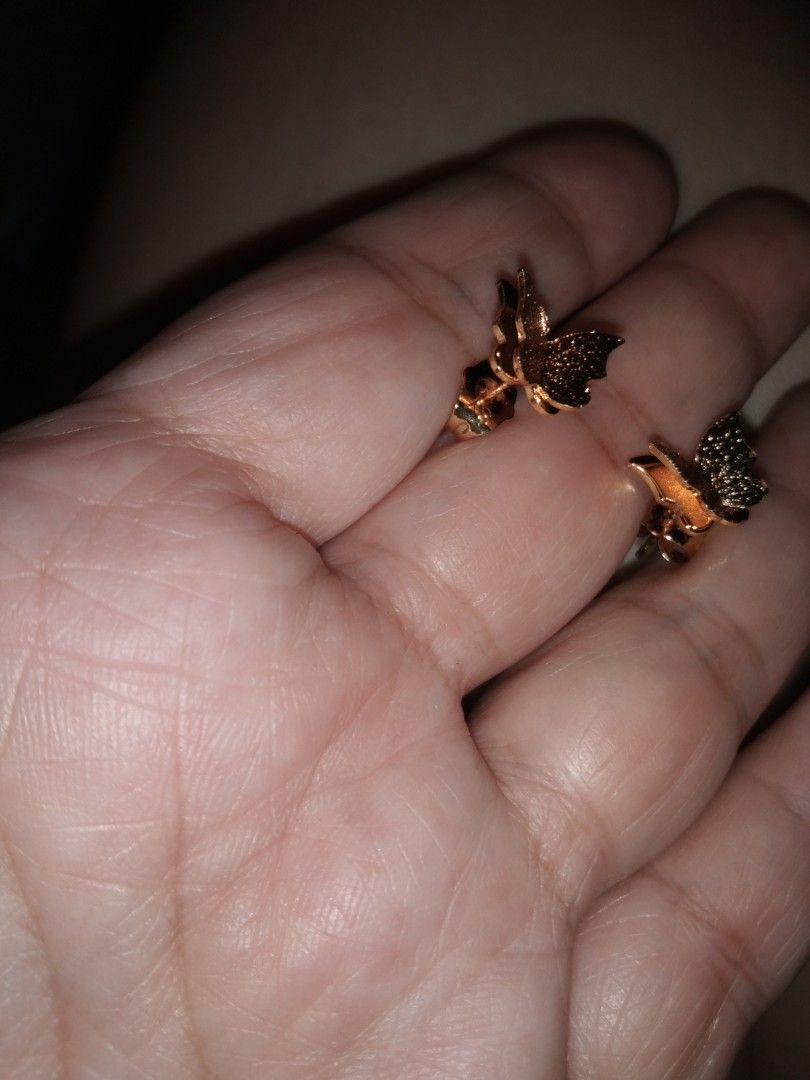 Rose Gold Butterfly Stud Earrings (Category: Earrings) located in Quezon City. Submitted by eidorableshop (Listing ID 1466162330, Image 3). Description: - Elegant rose gold butterfly stud earrings - Textured surface that beautifully catches the light - Secure post backs for all-day wear - Versatile design suitable for both casual and dressy outfits - Perfect everyday accessory or gift idea.