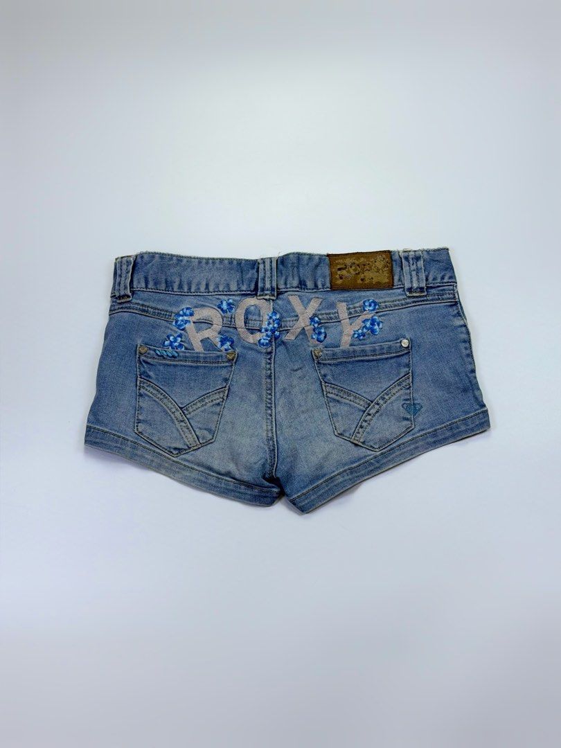 Roxy denim shorts (Category: Shorts) located in Kapangan. Submitted by keythsgs74798 (Listing ID 1466281993, Image 1). Description: .