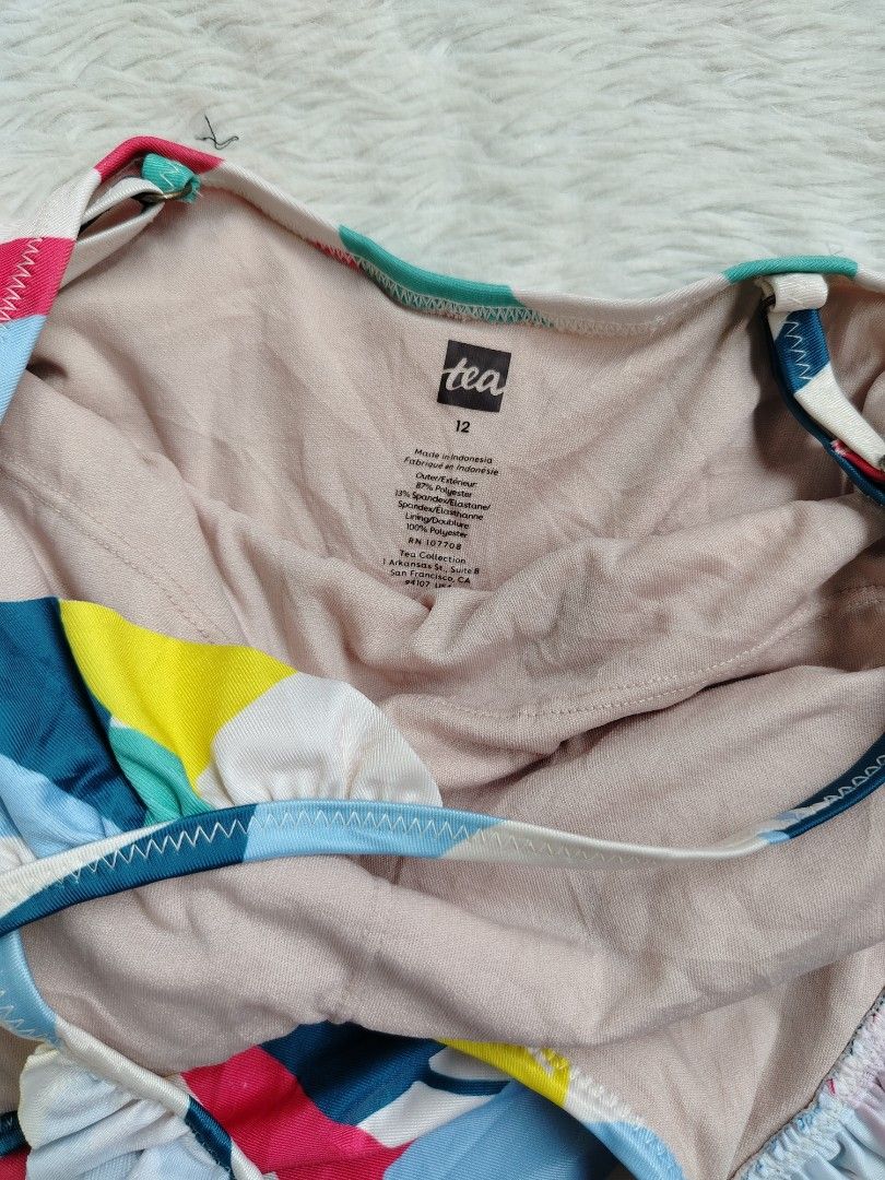 (S) TEA (Category: Bikinis & Swimsuits) located in Paranaque City. Submitted by closetbykimkirsten (Listing ID 1466231865, Image 3). Description: 🎀Good Condition 🎀 ✨Brand: Tea ⚡Padded (ISSUE: minimal fine lint) 🪷Size: Small 💸Price: P200 (Non Negotiable) ♦️All Items are PRELOVED in good condition. ♦️Please do manage your expectations. ♦️WASH before USE ♦️BUY at your own RISK 🔥NO RETURN NO EXCHANGE POLICY🔥 ⛔BOGUS BUYER/JOY RESERVER will be po