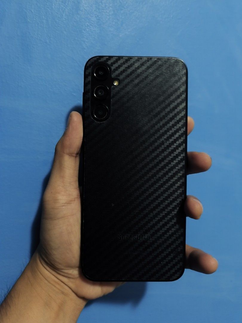Samsung Galaxy A14 5g 256gb (Category: Samsung) located in Manila. Submitted by ram1997 (Listing ID 1466294841, Image 2). Description: 📱 FOR SALE: Samsung Galaxy A14 5G Negotiable. ✅ 256GB Storage ✅ 5G Capable ✨ Makinis na unit — pwede sa maselan! 🛡️ May protective film sa likod 🎁 FREE 2 Cases 🔄 Already Factory Reset 🛠️ I’ll guide you with the setup upon meet-up 🔍 Test all you want! Test up to sawa before you decide. 💰 Selling Price: ₱6,25