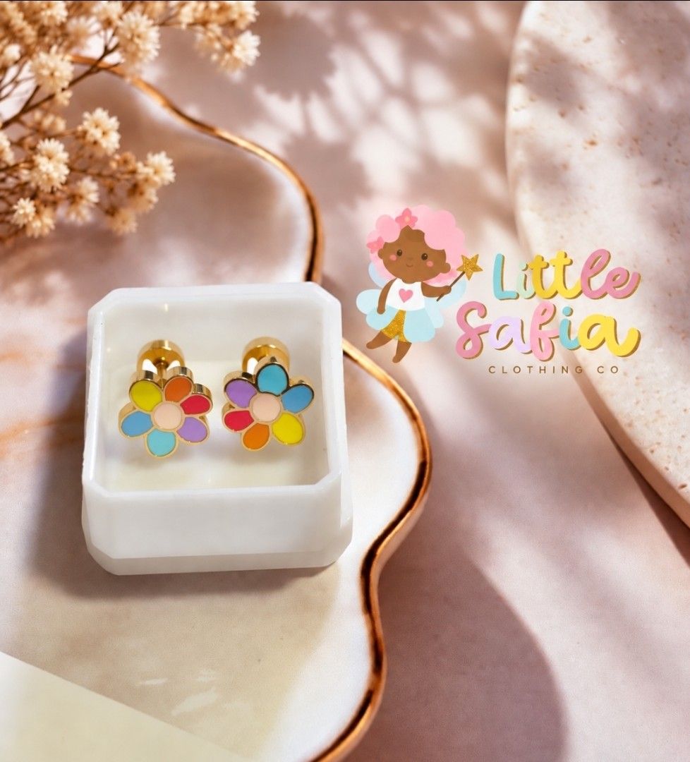 Screwback Earrings (Category: Babies & Kids Fashion) located in Baguio. Submitted by khaydiiz (Listing ID 1466186169, Image 1). Description: Screwback Earrings! perfect for your little ones! 💰190 ONLY ✨ Stainless Steel 💗 Hypoallergenic 💦 Waterproof 🔒 Secure Screwback Design.