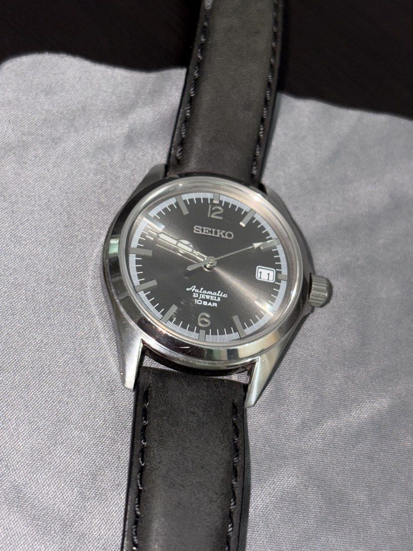 Seiko × TiCTAC 35th Anniversary Collaboration Model (Ref. SZSB007). (Category: Men's Watches) located in Manila. Submitted by justright88 (Listing ID 1466251268, Image 3). Description: - Watch Only -May sobrang liit lang po na gasgas, (please see 7th photo) .