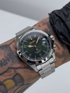(Category: ) located in . Submitted by e.s.watches (Listing ID 1466306003, Image 1). Description: .