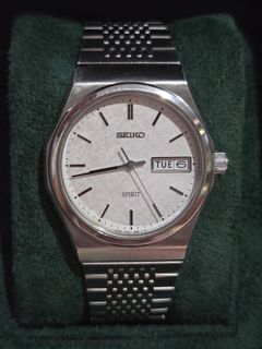 (Category: ) located in . Submitted by watcherwristph (Listing ID 1466285528, Image 1). Description: .