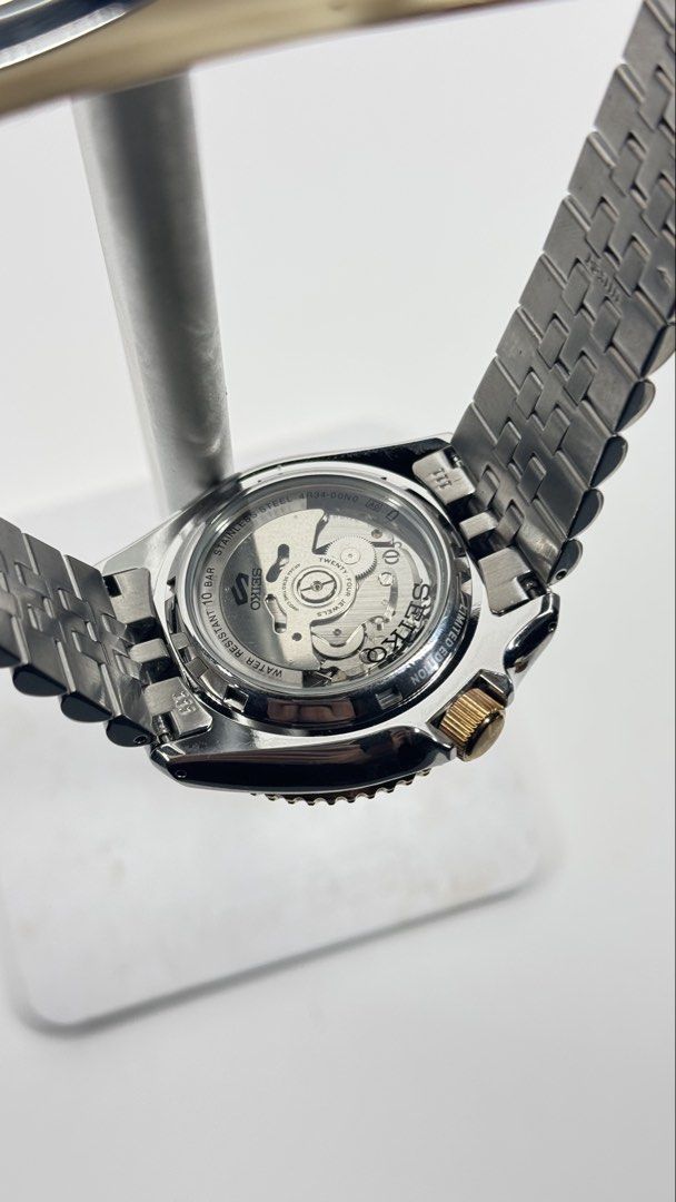 Seiko SSK046 “Asia Pacific” (Category: Men's Watches) located in Indang. Submitted by southwristph (Listing ID 1466214233, Image 3). Description: Condition 9.8/10 Complete inclusions with Receipt.