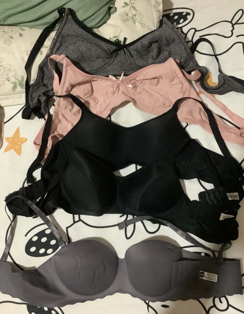 SET Assorted Women Bras (38/85-40/90) (Category: Undergarments & Loungewear) located in Caloocan City. Submitted by pibibizprelovedz (Listing ID 1466285089, Image 1). Description: GET ALL FOR 300 I've only tried it once to check if it fits! It does! but its not flattering on me + I'm not use to the thick material (I'm pawisin) RFS: decluttering - Pink and Black w/ grey have no foam whike the other 3 have built in foam - Grey one at the bottom is 