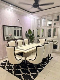 (Category: ) located in . Submitted by ad__furniture (Listing ID 1466167497, Image 1). Description: .