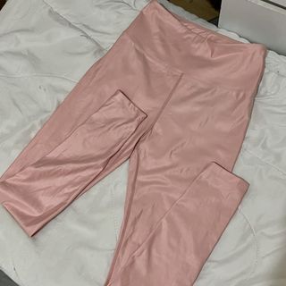 (Category: ) located in . Submitted by wear.elocin (Listing ID 1466234090, Image 1). Description: .