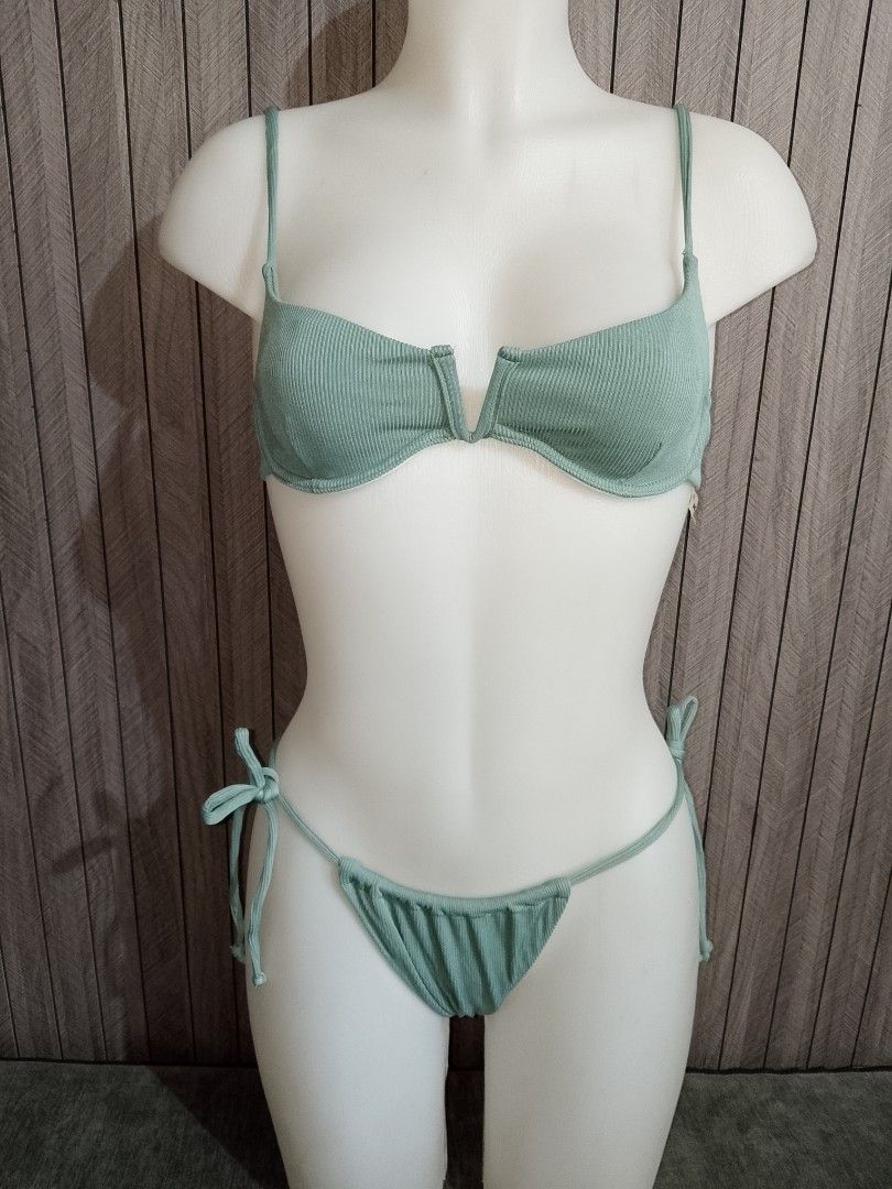 SHEIN TWO PIECE SWIMWEAR BIKINI SMALL (Category: Bikinis & Swimsuits) located in Manila. Submitted by truecrystal-1407 (Listing ID 1466166126, Image 1). Description: padded top small ribbed light green.