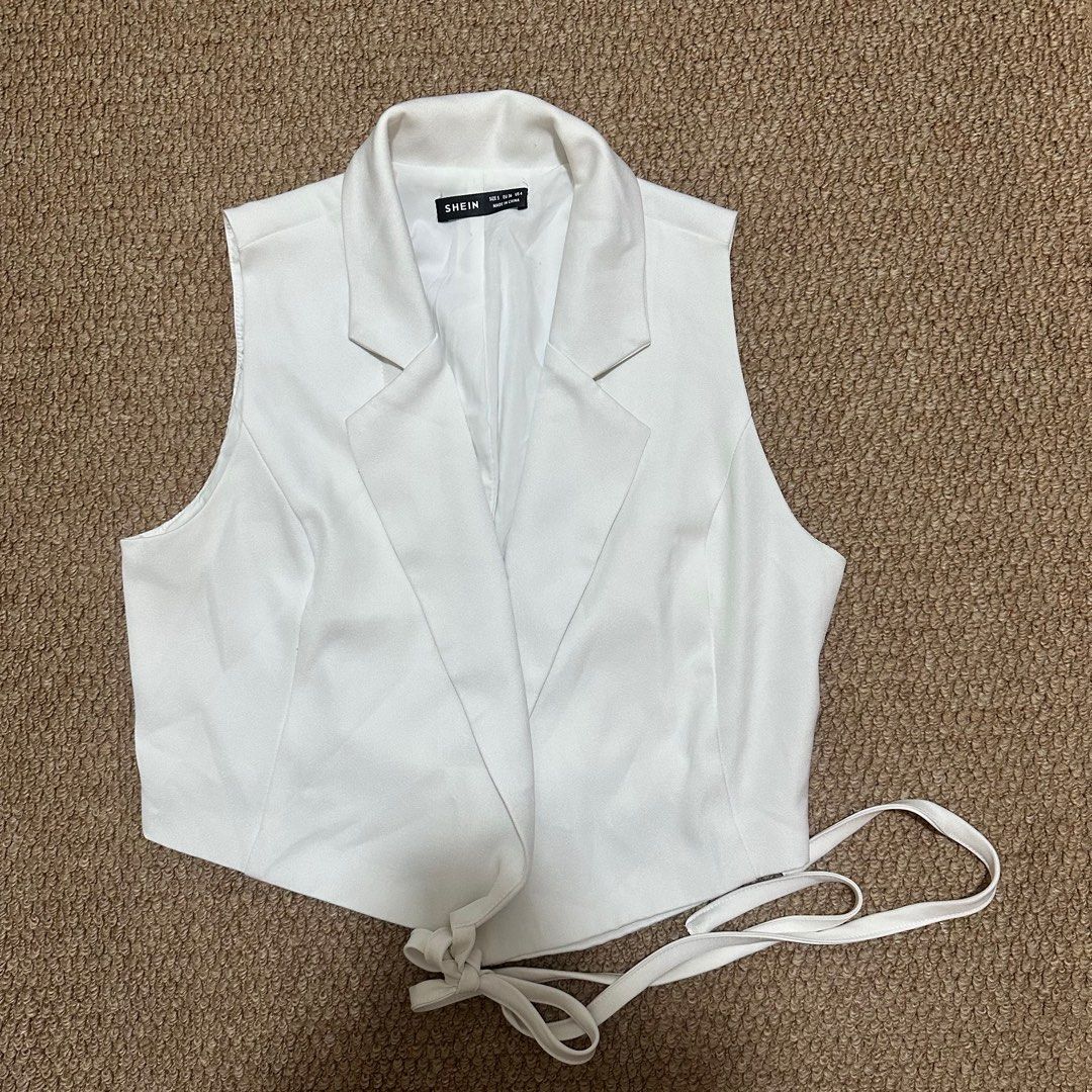 SHEIN White Lapel Vest Top (Category: Sleeveless) located in Marikina City. Submitted by __iluvjk (Listing ID 1466299262, Image 1). Description: RFS: Decluttering SF c/o buyer .